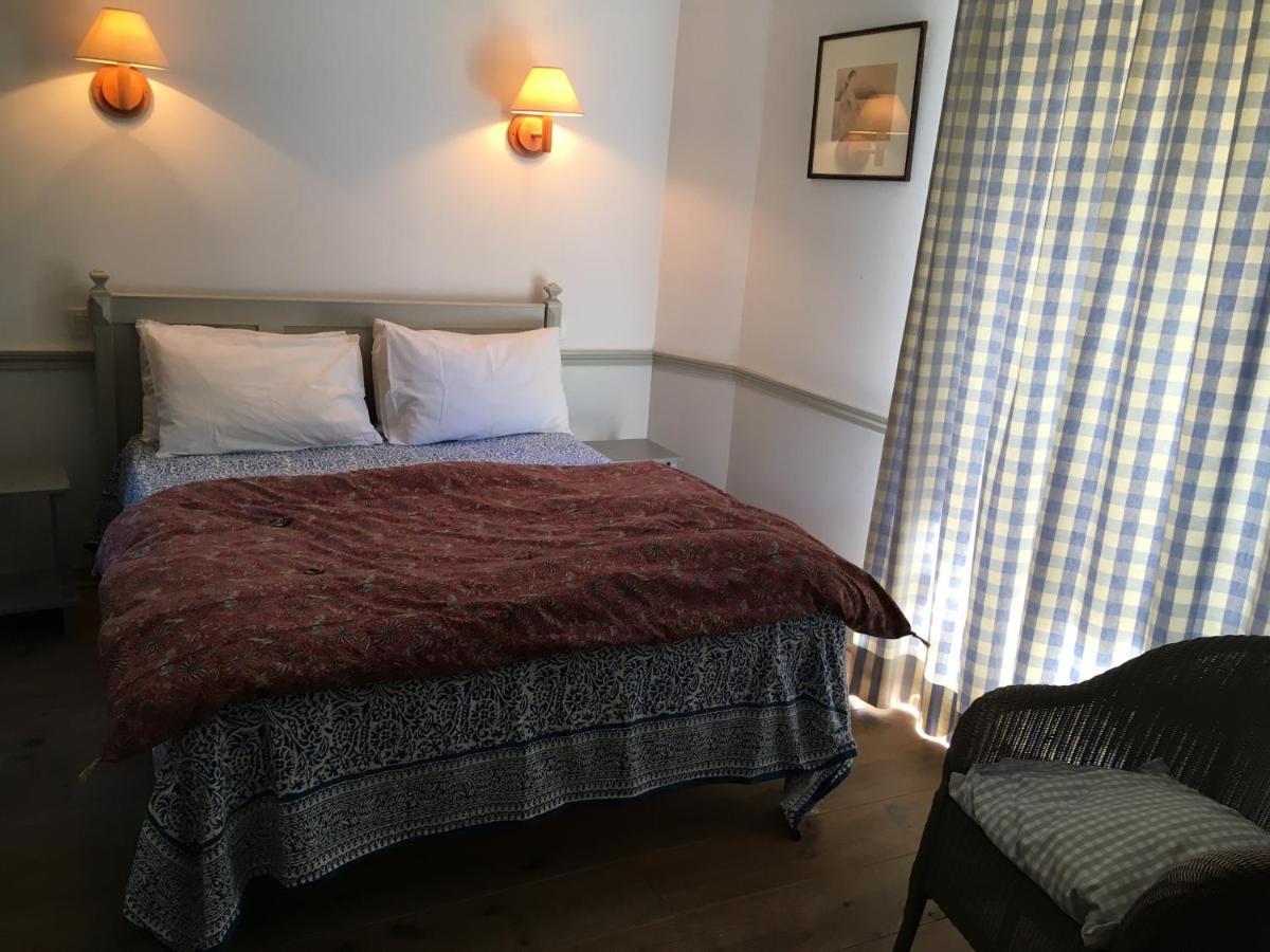 Bed and Breakfast Les Mouettes Saint-Suliac Esterno foto