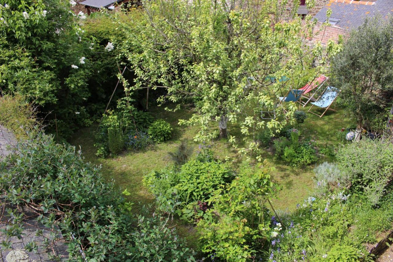Bed and Breakfast Les Mouettes Saint-Suliac Esterno foto